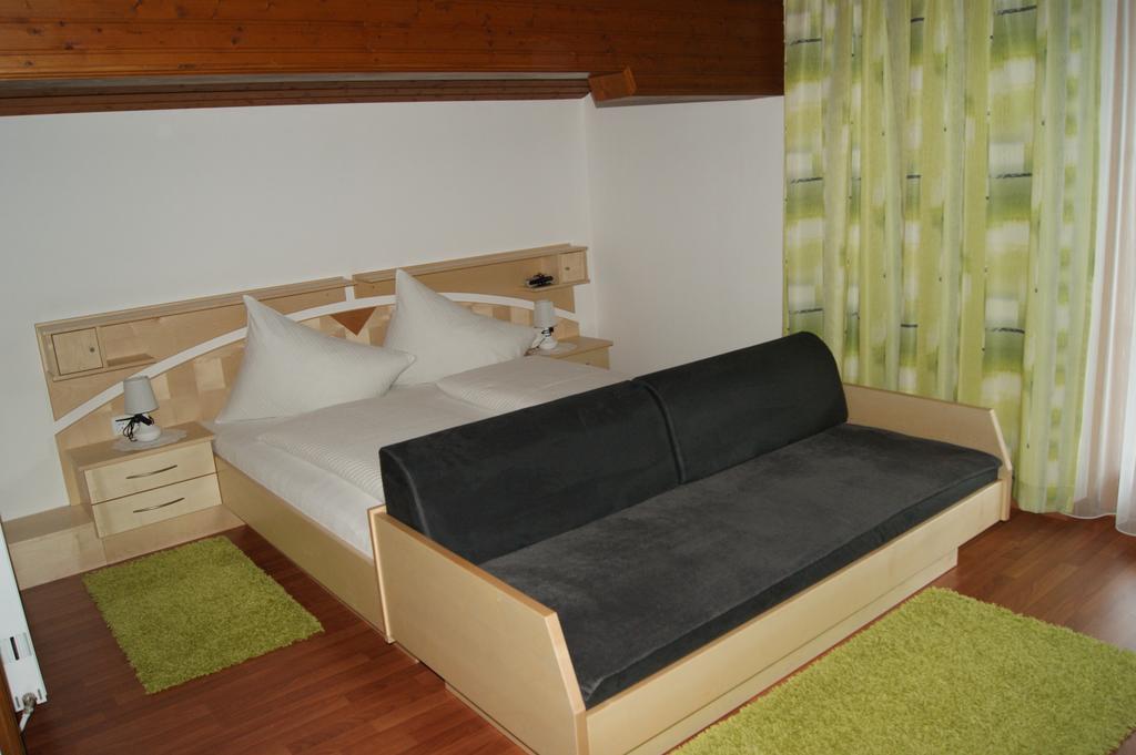 Hotel Garni Haus Anita Liesing Екстериор снимка